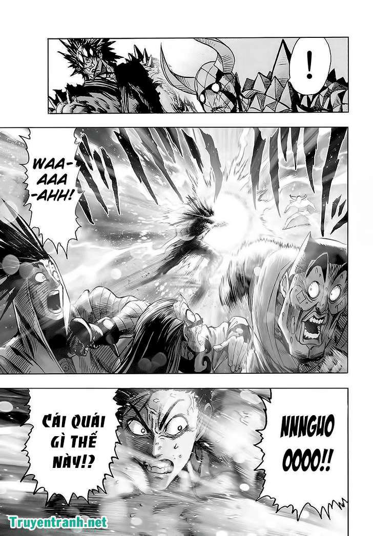 https://cdn.truyenqq.org/244/244505/1487915254-onepunchman-chap111-014-p2j.jpg